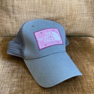 The North Face Mudder Trucker Hat